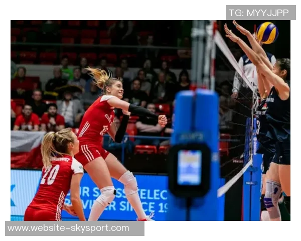 中国与波兰精彩对决全场回放分析与精彩时刻回顾 中国与波兰精彩对决全场回放分析与精彩时刻回顾