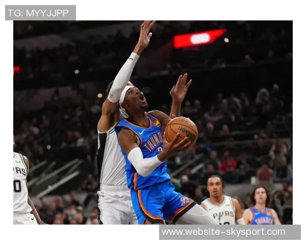 文班亚马新秀赛季表现抢眼场均20分10篮板3盖帽引领潮流